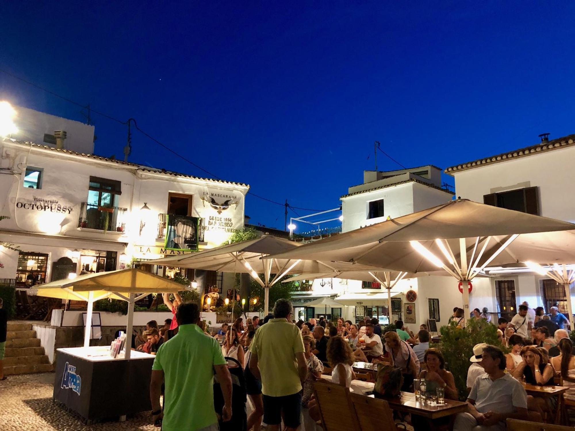 Altea Villa Buraux , Apartamento Con Vistas Al Mar & Parking En El Corazon Del Casco Viejo De Altea Exteriör bild